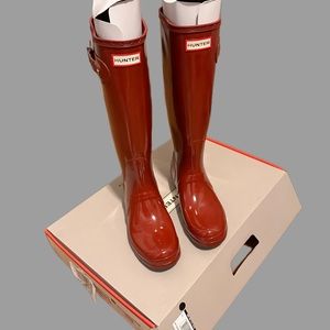 Hunter women’s original tall gloss boots